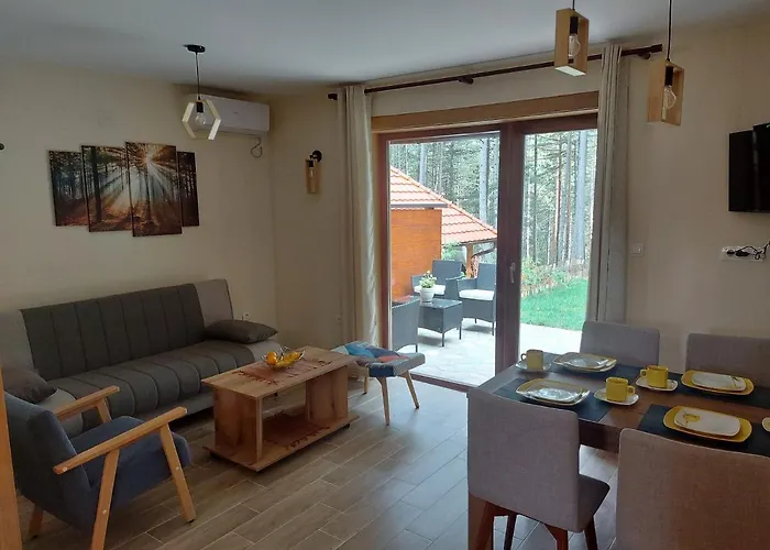 펜션 Planinska Kuca Kosuta